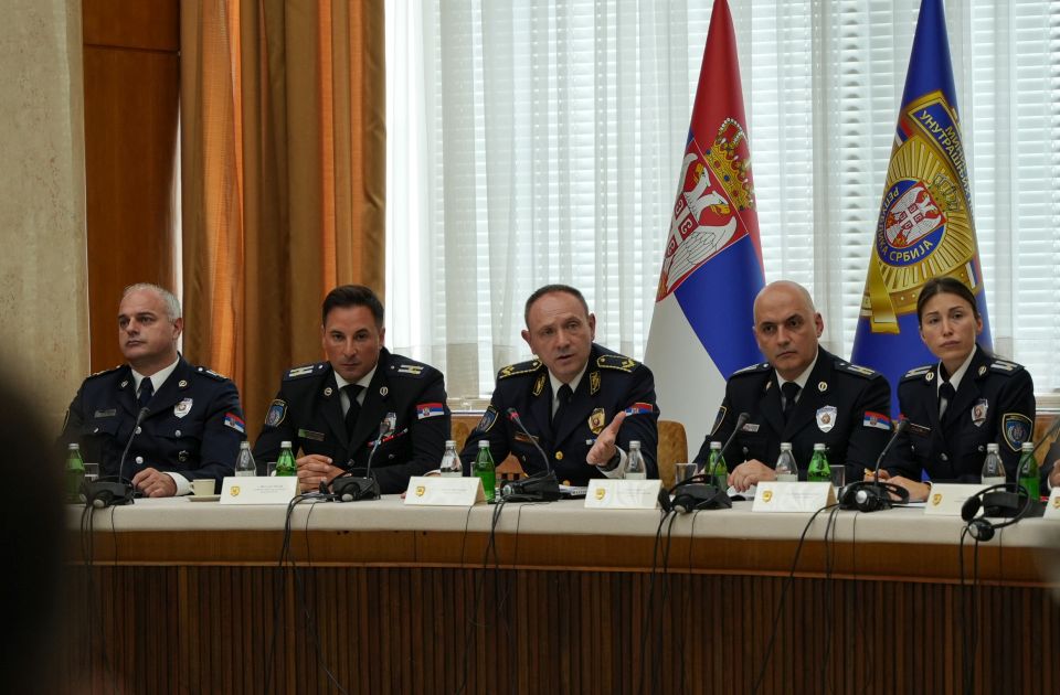 A rendőrigazgató nem kommentálta Vučić vádjait