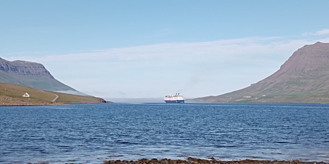 <span class="entry-title-primary">Végül úgyis minden elrendeződik</span> <span class="entry-subtitle">Izlandi üdvözlet</span>