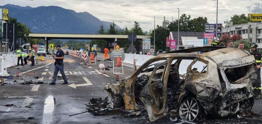 Az édesanya elhunyt, a nyolcéves kislányt mentőhelikopter vitte a kórházba