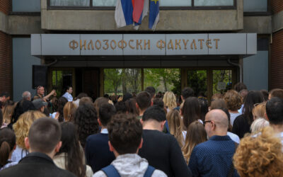 „A VMSZ hallgatólagos támogatása továbbra is legitimálja-e az erőszakos hatalmat?