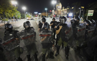 A csendőr vegyszerrel vakította meg a tüntetésről tudósító újságírót