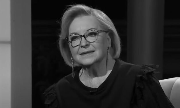 Elhunyt Gabi Novak