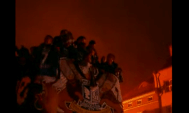 Érkeznek Belgrádba és már cirkuszolnak a lengyel huligánok (Fotó)