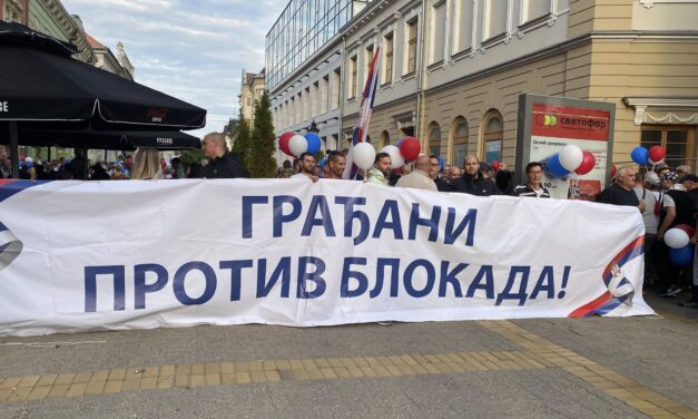 Megint a normális életért, a blokádok ellen tüntettek több városban