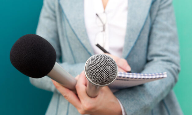 Főszerkesztő kerestetik