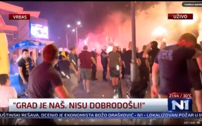 Verbászon, Palánkán és Újvidéken is rátámadtak a tüntetőkre, a rendőrség nem reagált