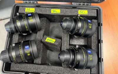 Több mint ötvenezer euró értékű fotófelszerelést foglaltak le a vámosok