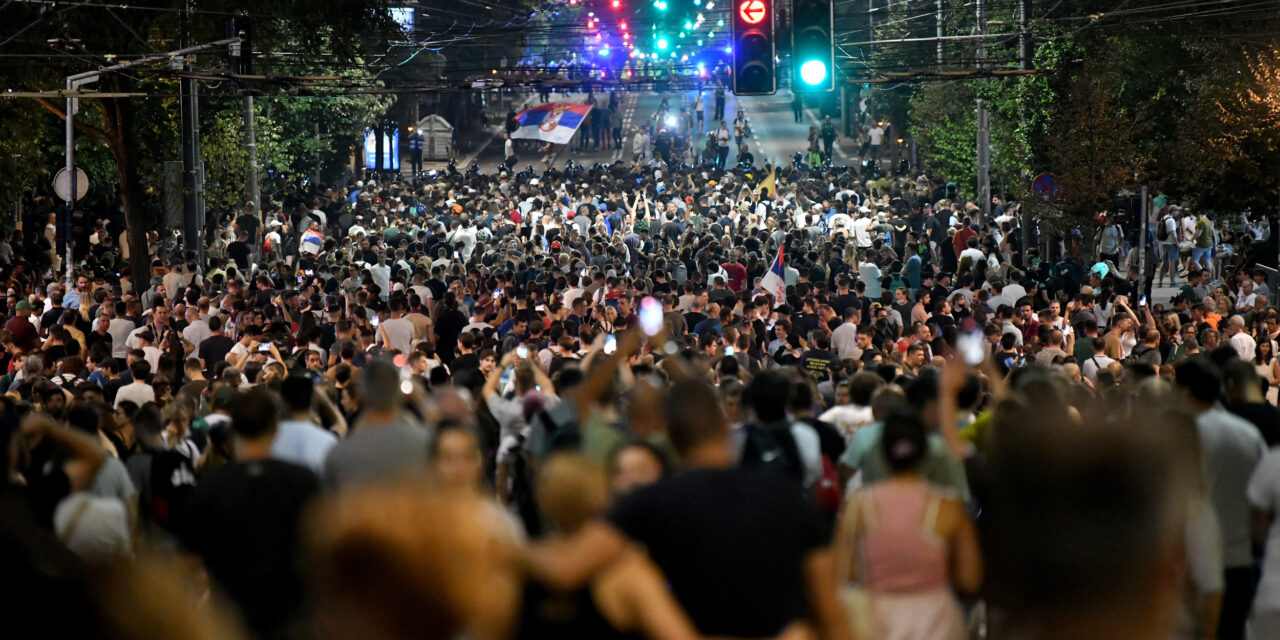 Minden, amit a mai belgrádi tiltakozásról tudni kell