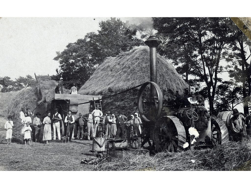 1921: Aratás, cséplés, (Fotó: Fortepan/Milko)