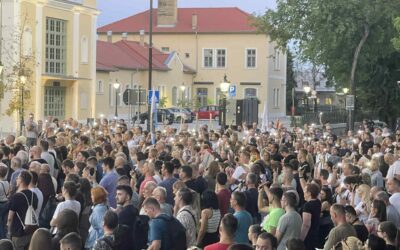 A szabadkaiak sem felejtenek Tömeges tüntetés volt Szabadkán (Galéria)