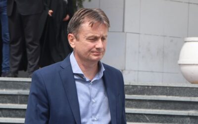 Glišić szerint a november 1-jei gyászmegemlékezés szervezői lángba akarják borítani Újvidéket