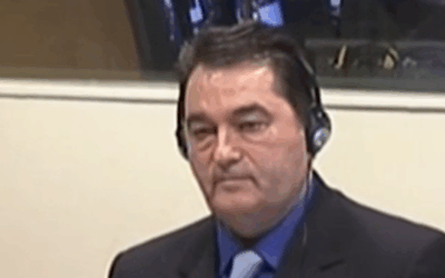 Kormányzati géppel érkezik Belgrádba az elítélt háborús bűnös