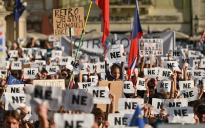 Civilek akadályoznák a szélsőségesek hatalomra kerülését Prágában