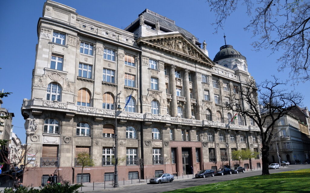 Eladták a Belügyminisztérium épületét
