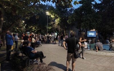 Filmvetítéssel tiltakoztak Topolyán a polgárok