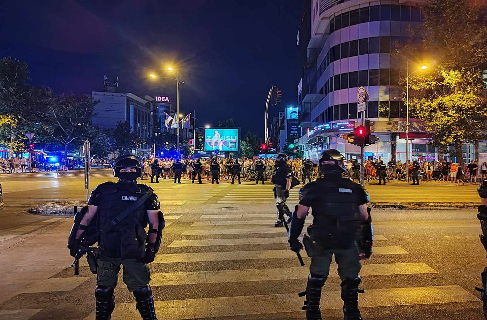 Incidenssel ért véget a megemlékezés Újvidéken