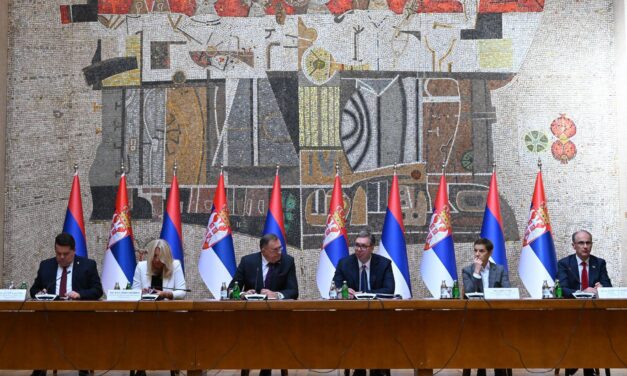 Kritizálta a kormányt az államfő