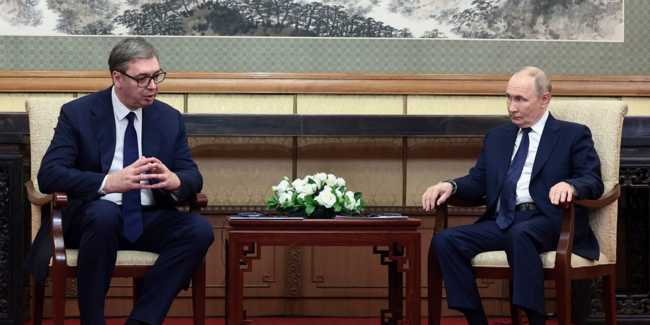 Instagram-diplomácia: Ma az EU felé, holnap Moszkvában, holnapután a kínai „testvérnél”