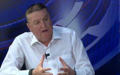 Az egyetemista meggyilkolását emlegető haladó politikus most a polgárokra is célkeresztet rajzol