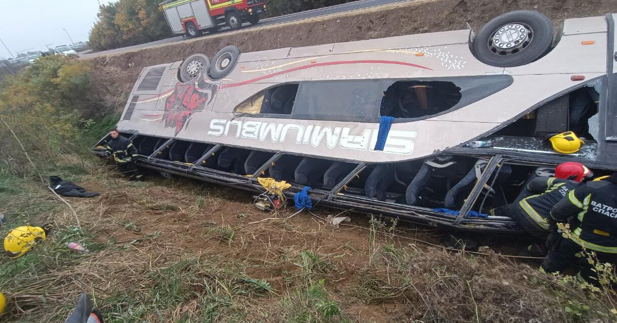 A halálos balesetet okozó Sirmium bus szállította a haladó aktivistákat Belgrádba