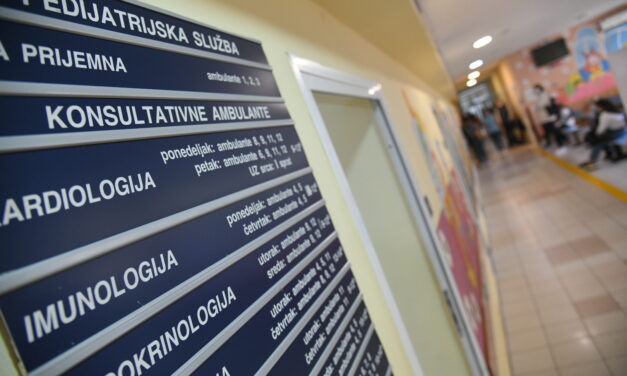 Több százmillió dinár áll az egyik legnagyobb gyermekkórház számláján – hat éve nem költötték el