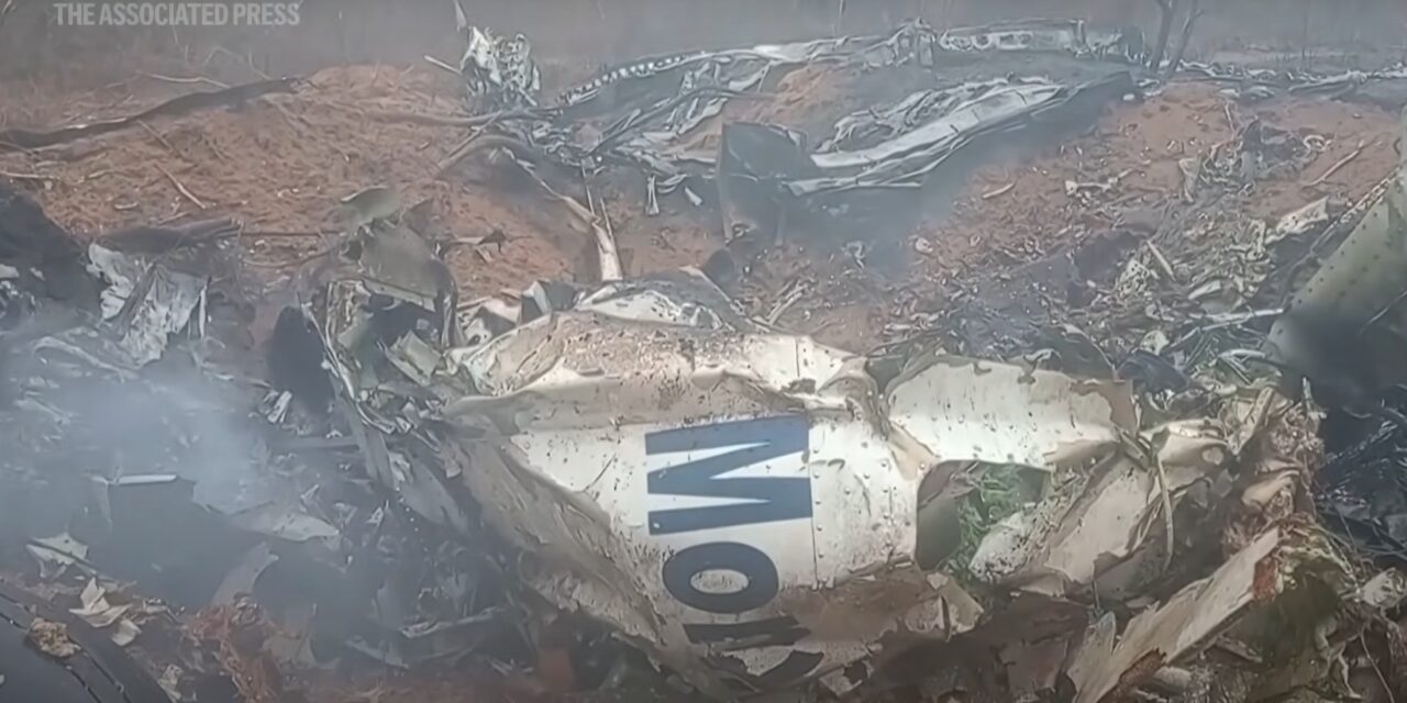 Magyar turistákkal teli gép zuhant le Kenyában