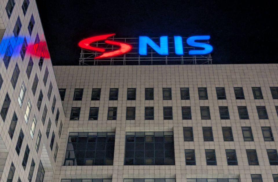 Ötven napos határidőt ad a NIS-nek a szerb kormány, hogy új tulajdonost találjon