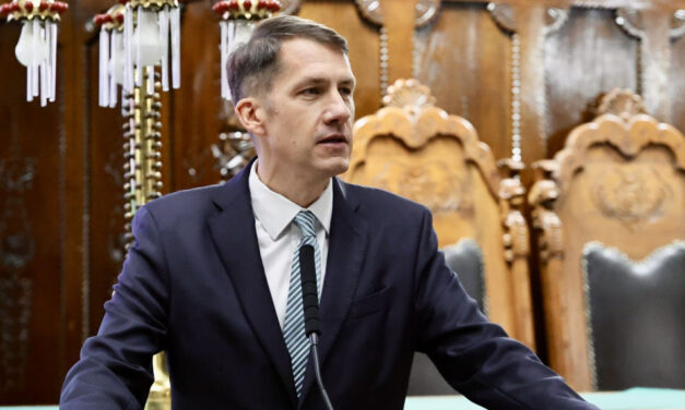 Lakossági fórumot tart a VMSZ Szabadkán a Blaha Cukrászdában, mindenkit várnak