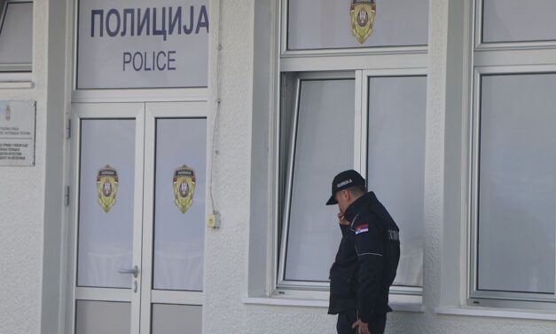 A Belügyminisztérium új sztorival állt elő: A diáklány tagadja a rendőri bántalmazást