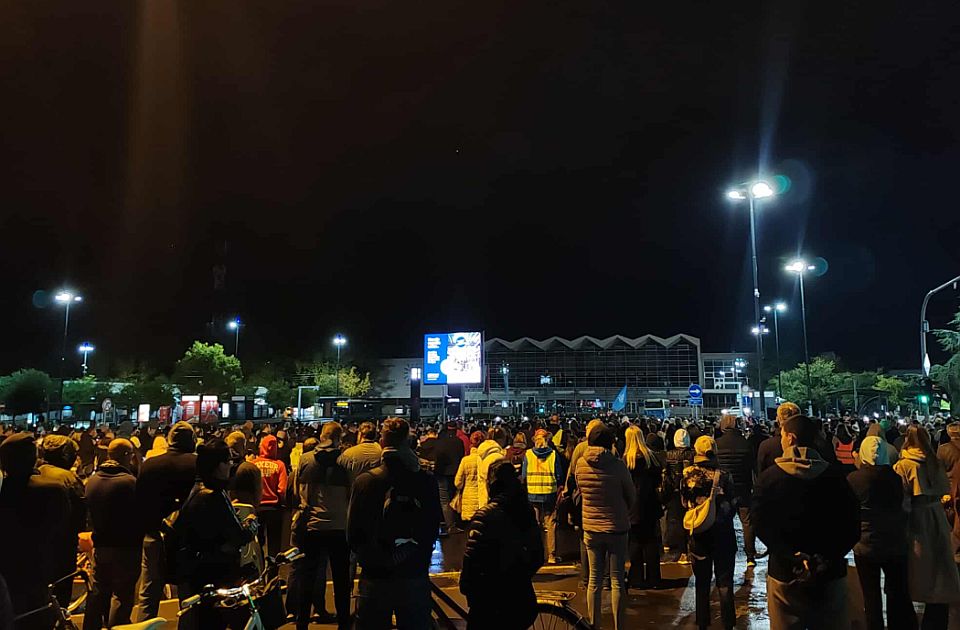 Országszerte megemlékeztek a 11 hónappal ezelőtti újvidéki tragédiáról