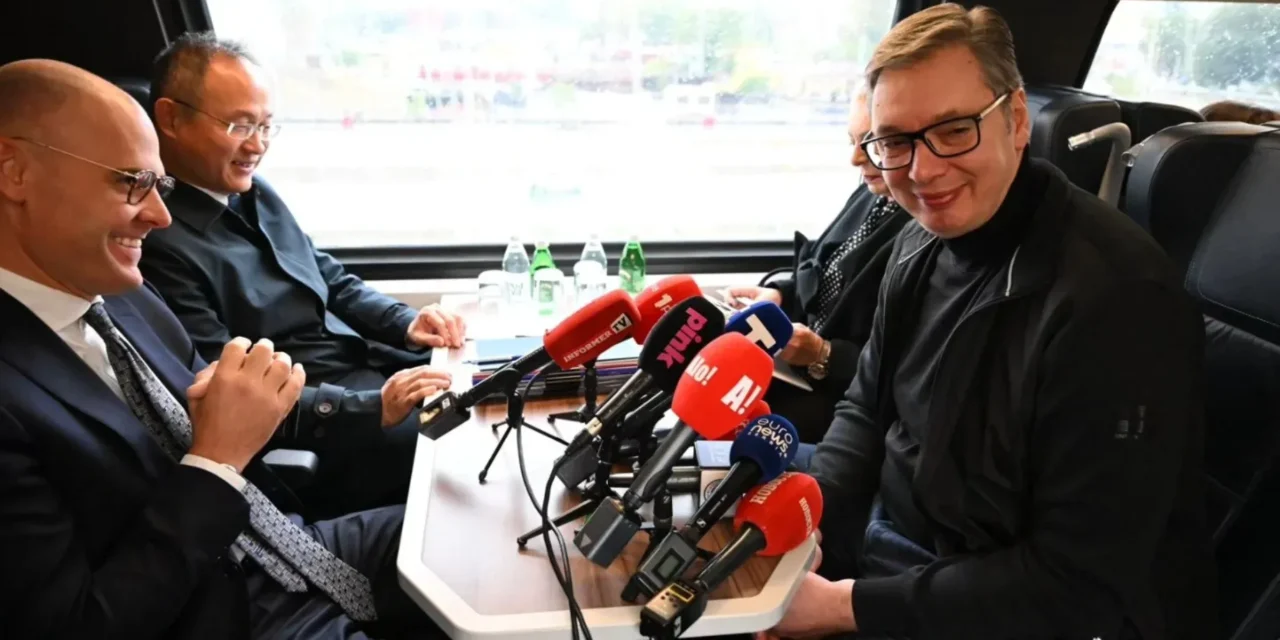 Vučić testvére, Viktor…