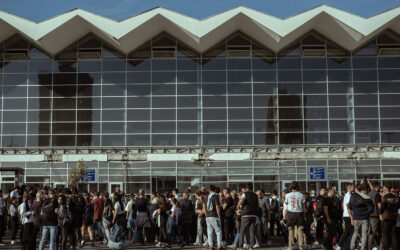 Szabadkán és Újvidéken is lesz megemlékezés a vasútállomásnál hétfőn A korrupció ül, a követeléseket nem teljesítették - Tizenhárom hónap, nulla felelős, üzenik az egyetemisták