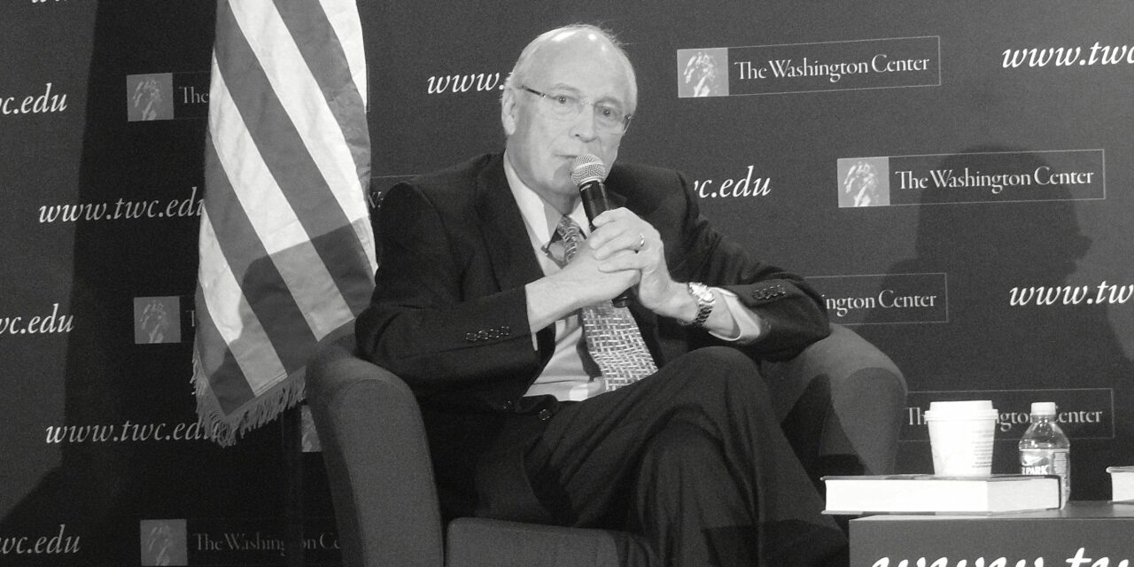 Elhunyt Dick Cheney, volt amerikai alelnök