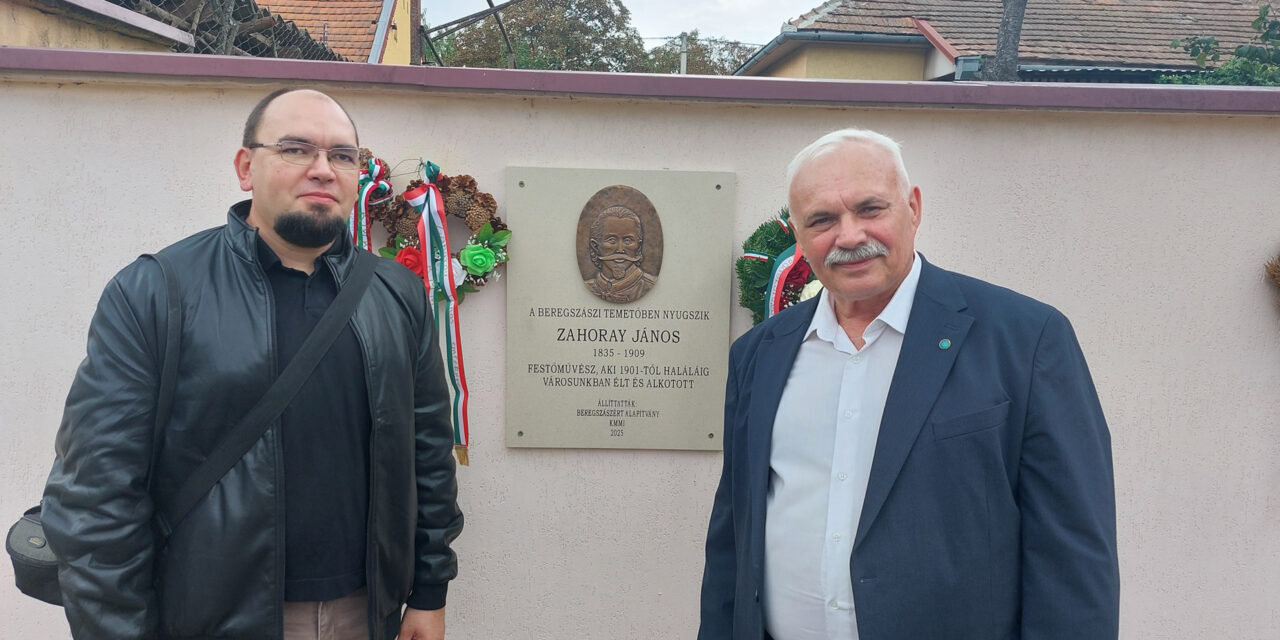 <span class="entry-title-primary">A vasfüggöny visszaköszön</span> <span class="entry-subtitle">Kárpátaljáról ma már teljesen eltűntek a magyar könyvesboltok, és az ukrán üzletekben sem árulnak magyar kiadványokat – Interjú Dupka Györggyel</span>