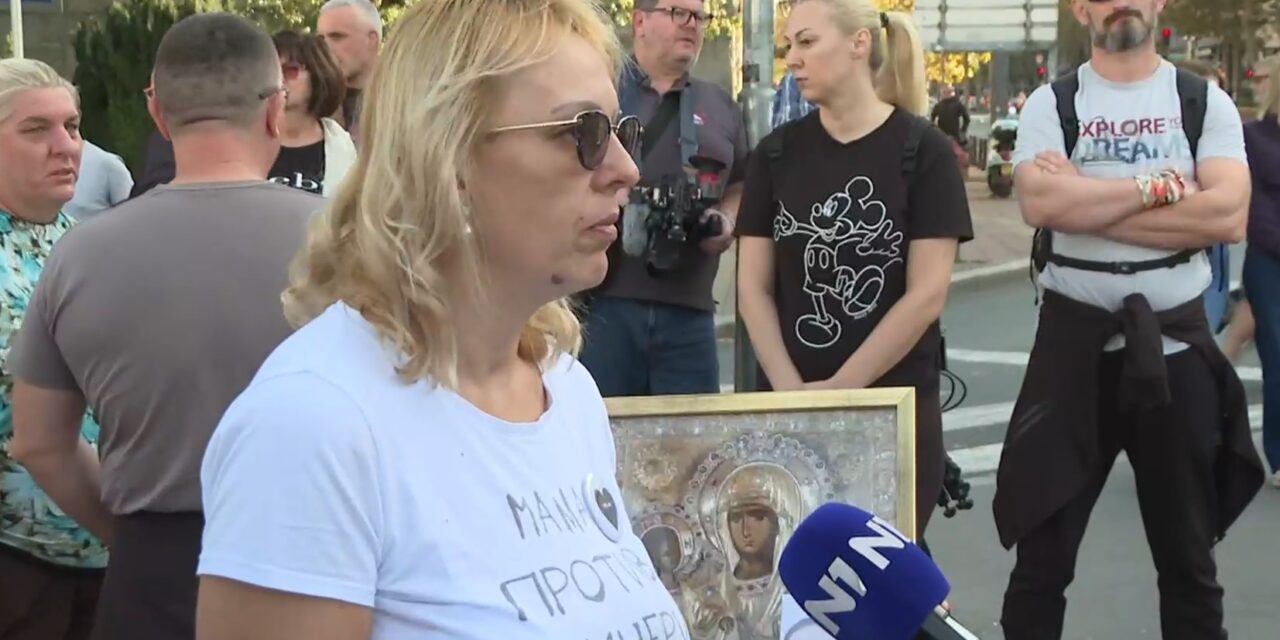 Felmondtak a Hrkának részvétet nyilvánító rendőrnek?