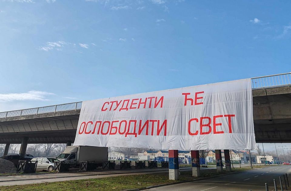 A szerbiai egyetemista mozgalom az ellenállás globális modellje lehet