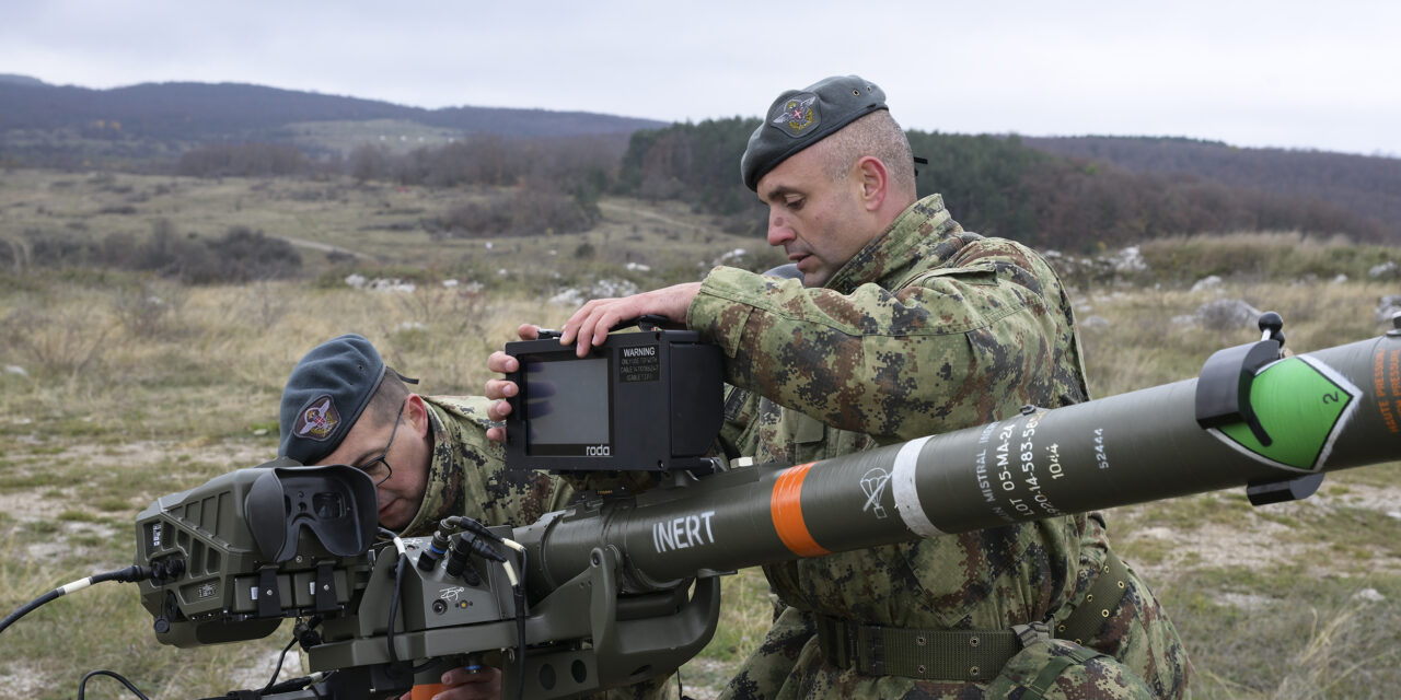Hadgyakorlatot tartanak a szárazföldi egységek