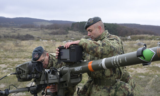 Hadgyakorlatot tartanak a szárazföldi egységek