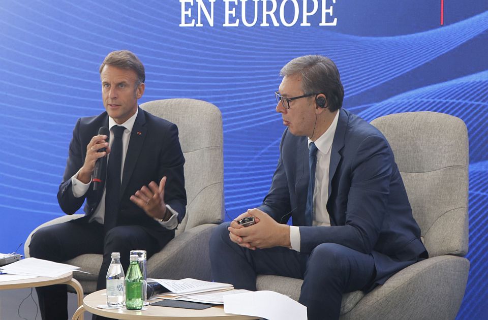 Vučić Macronnal tárgyalt: Belgrád végre metrót kap