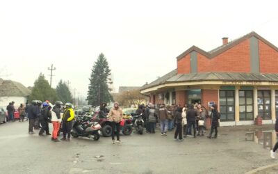 Listáznak Szécsányban, Ć-kitűzős személyek foglalták el a rokkantak számára fenntartott helyiséget