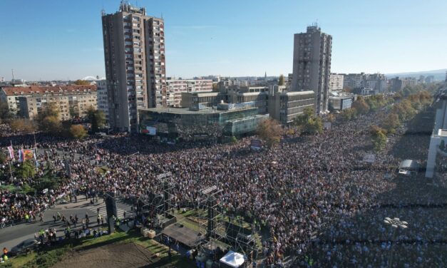 Mennyien voltak az ország történelmének legnagyobb megemlékezésén?