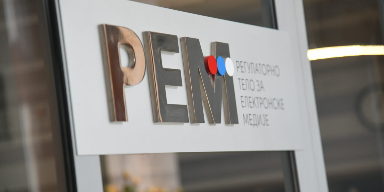 VMDK: Pásztorék ne bújjanak a magyarság mögé!