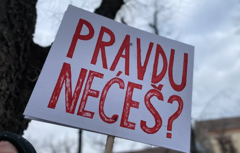 Kutatás folyik a tüntetések miatt munkahelyi megtorlásban részesülőkről