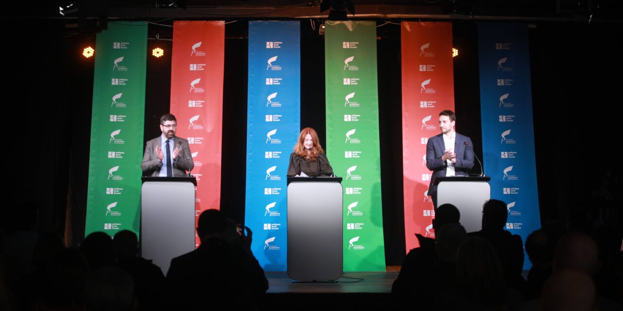 Stratégiai megállapodást írt alá a Szabad Polgárok Mozgalma és a Zöld-Baloldal