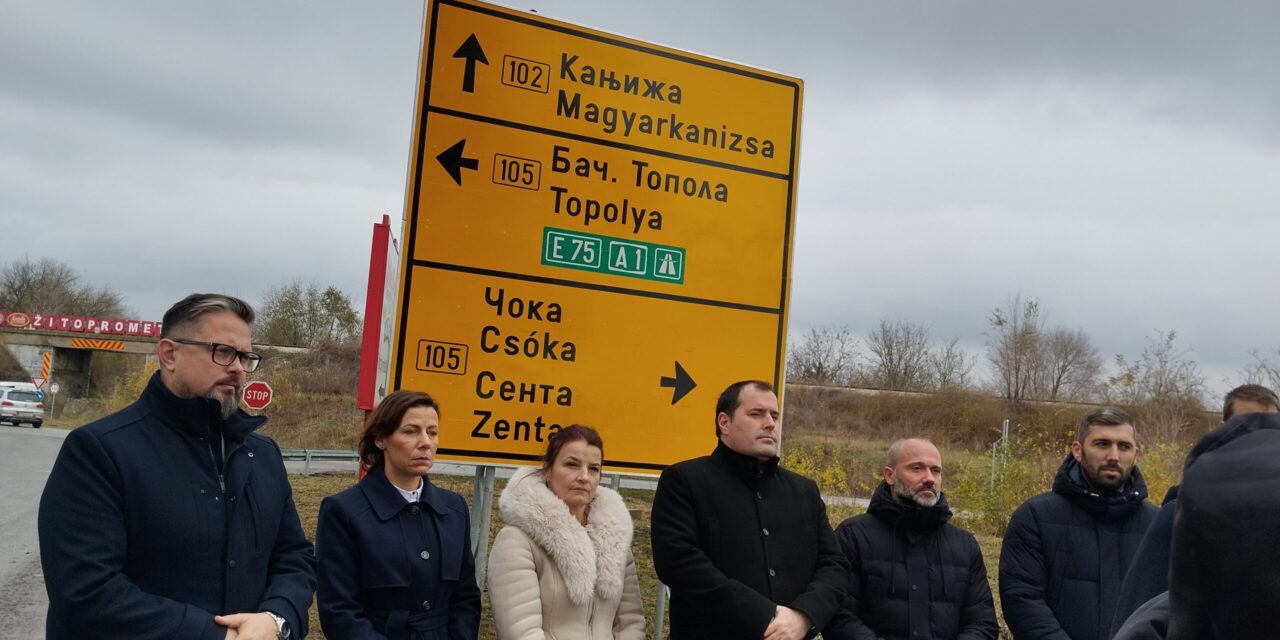 Pásztor Zentán: Évek óta küzdünk ezért, kikerültek a kétnyelvű útirányjelző táblák a községben