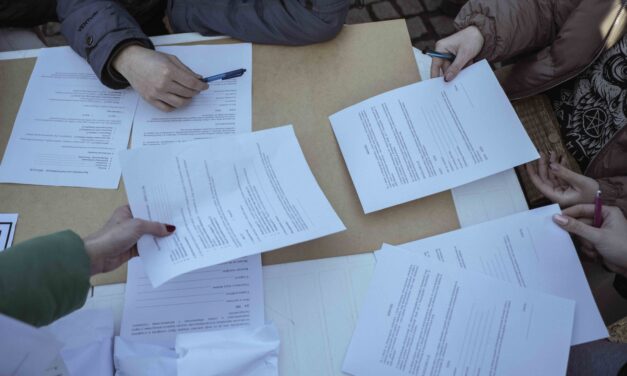 Glišić szerint az egyetemisták azok, akik hazudni és lopni akarnak