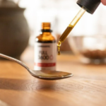 Mire figyeljünk, ha CBD olajat vásárolunk? (Fotó: www.cannadolcbd.eu/hu)