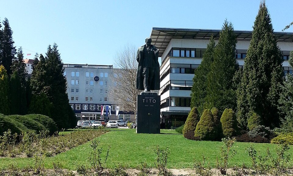 Rendbe hozták Tito lefejezett szobrát