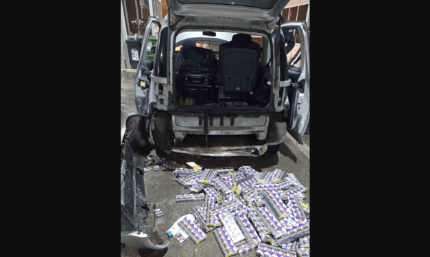 Dugig volt cigarettával az autó – nem jutott át a határon