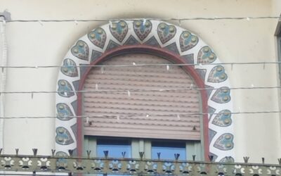 Átfúrták egy védett palota homlokzatát a szabadkai Korzón, feljelentést tesznek a műemlékvédők